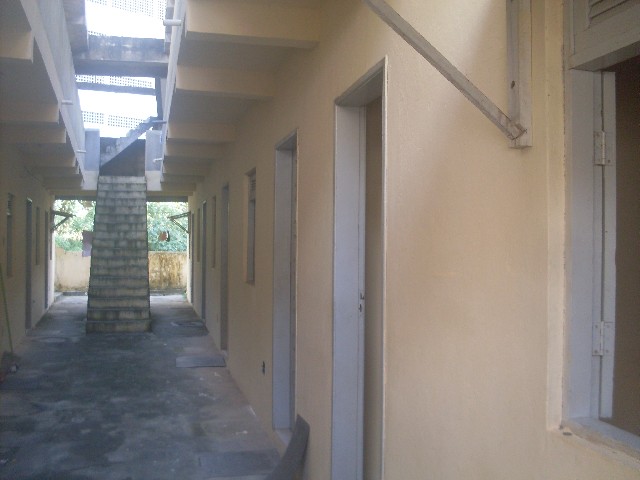 quarto cozinha banheiro e area de serviços